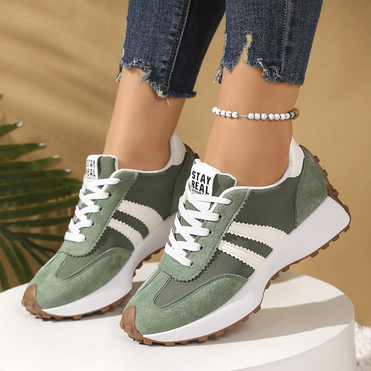 MARY JANE STYLE SNEAKERS